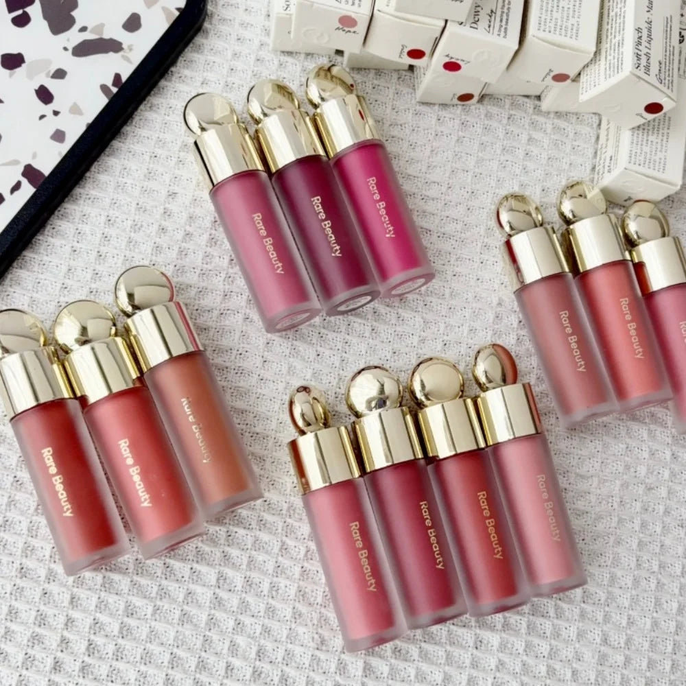 Rare Beauty Soft Pinch Liquid Blush, fini soyeux, léger, respirant, longue tenue, effet repulpant, Hope Love Virtue Happy Wonder Worth