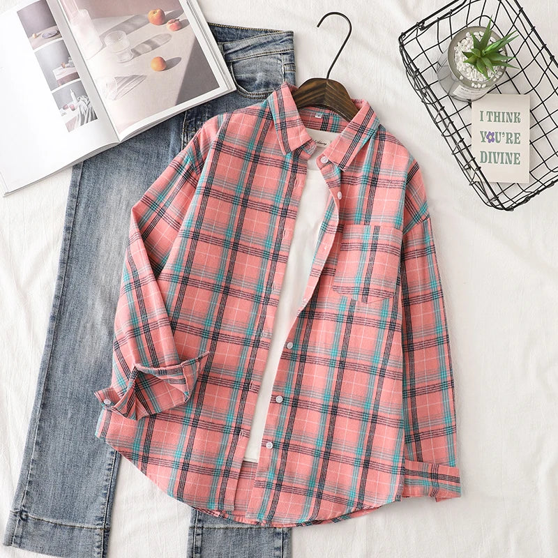 2025 nouvelle mode lâche femmes chemise à carreaux frais collège Style Design Blouses et hauts à manches longues décontracté femme à carreaux vêtements