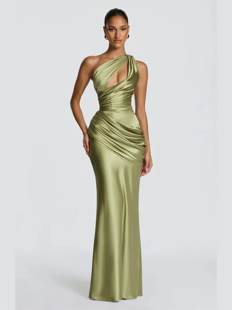 Robe longue plissée unie sexy pour femme, style licou, sans manches, dos nu, cintrée à la taille, fendue, pour soirées d'été 2026