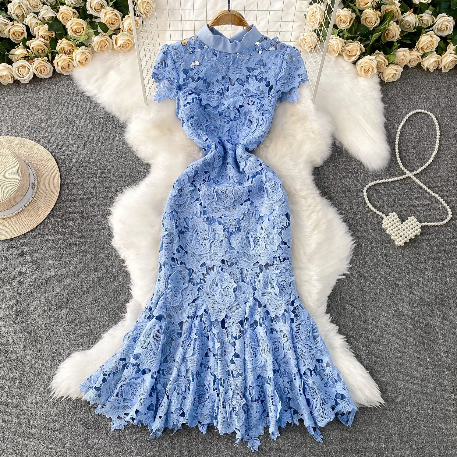 Nouvelle Robe Longue d'Été pour Femme, Style Coréen, Col Montant, Taille Haute, Coupe Ajustée, Effet Amincissant, Manches Courtes en Dentelle, Coupe Sirène, Idéale pour le Bureau