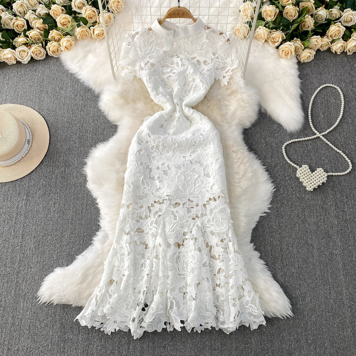 Nouvelle Robe Longue d'Été pour Femme, Style Coréen, Col Montant, Taille Haute, Coupe Ajustée, Effet Amincissant, Manches Courtes en Dentelle, Coupe Sirène, Idéale pour le Bureau