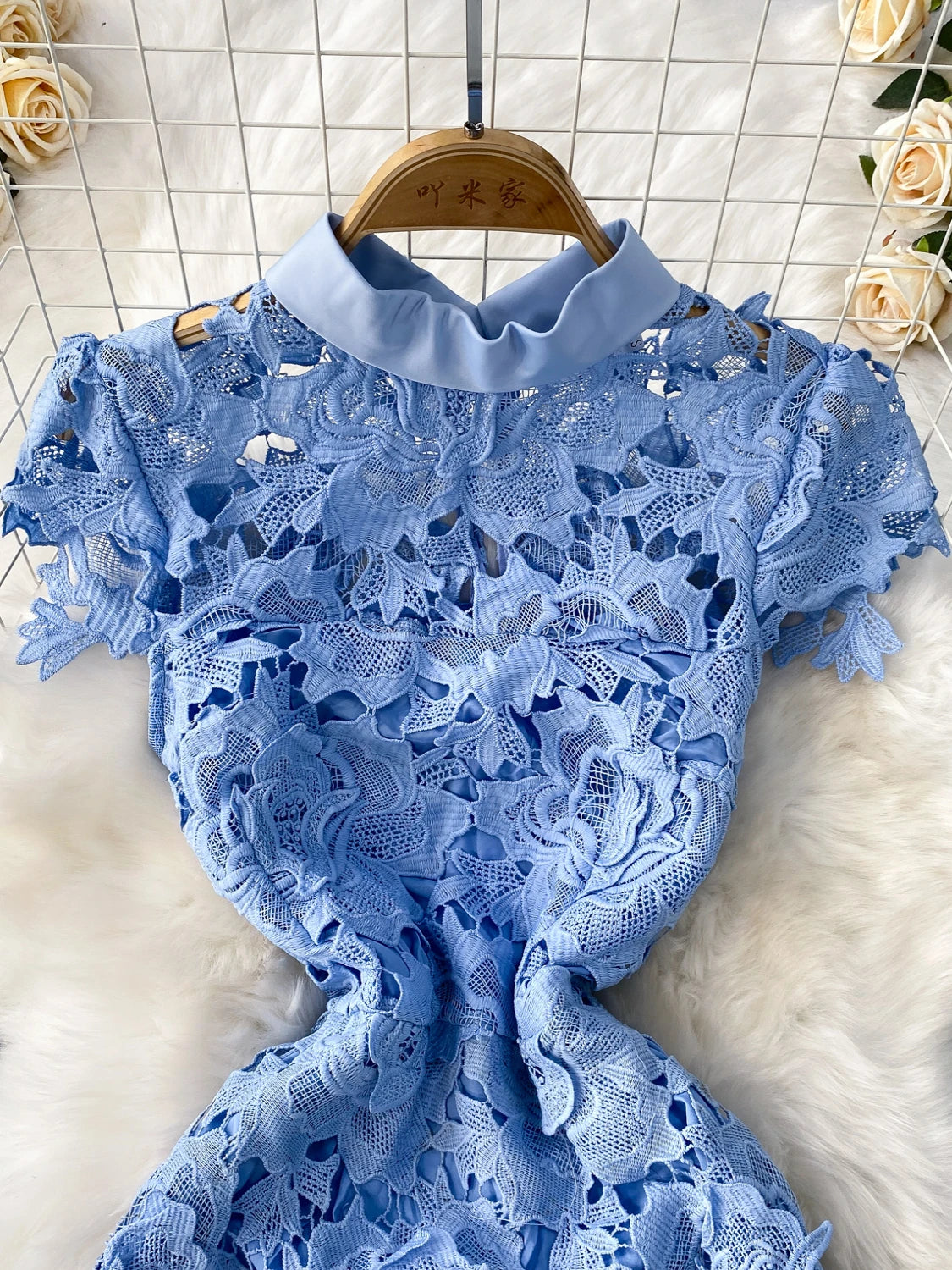 Nouvelle Robe Longue d'Été pour Femme, Style Coréen, Col Montant, Taille Haute, Coupe Ajustée, Effet Amincissant, Manches Courtes en Dentelle, Coupe Sirène, Idéale pour le Bureau